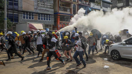 Muere en custodia un exmiembro del Gobierno de Myanmar tras participar en las protestas contra el golpe militar