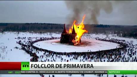 Rusia celebra la festividad de la Máslenitsa, que marca el fin del invierno