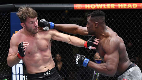 VIDEOS: Francis Ngannou noquea a su rival con un brutal gancho izquierdo y se convierte en el nuevo campeón de peso pesado de la UFC