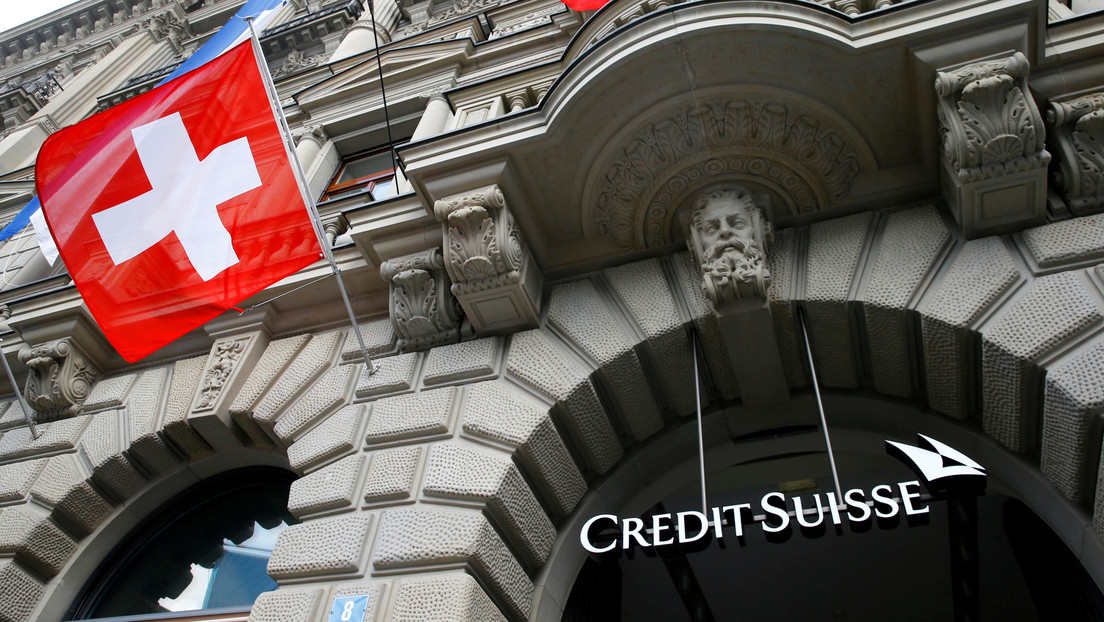 Credit Suisse despide a dos altos ejecutivos y elimina las bonificaciones para sus directivos por los colapsos de Greensill y Archegos Capital
