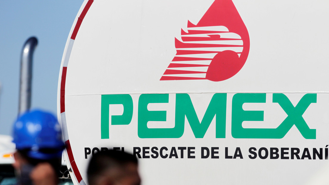 VIDEO: Captan el momento de una explosión en una refinería de Pemex en Veracruz