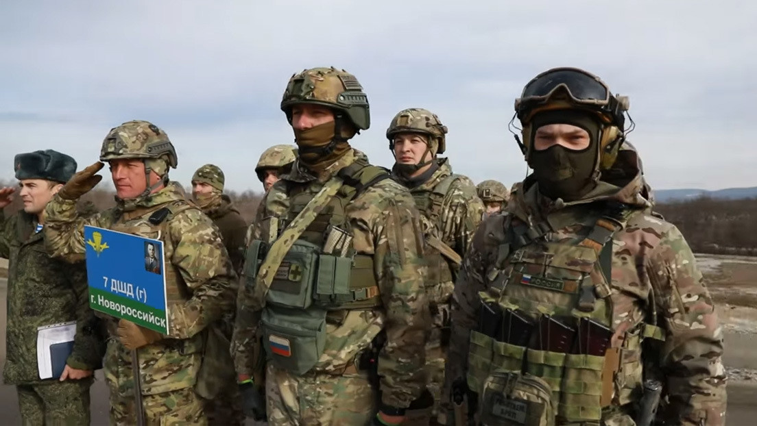 VIDEO: Las tropas aerotransportadas de Rusia muestran cómo se entrenan sus comandos