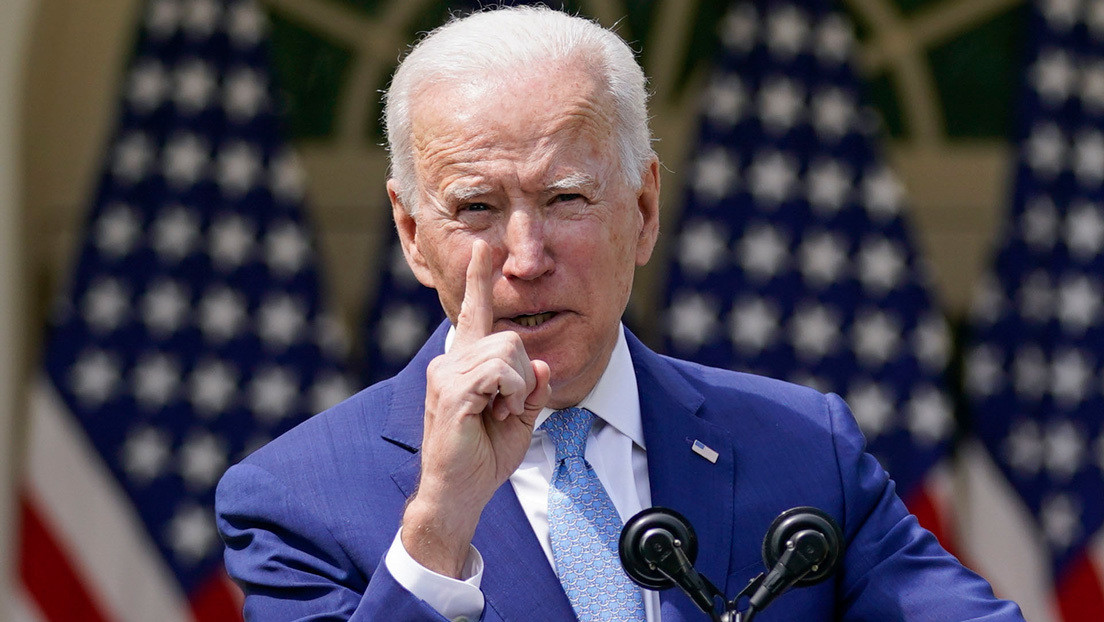 Biden anuncia medidas para controlar la creciente "epidemia" de armas por la que atraviesa EE.UU.