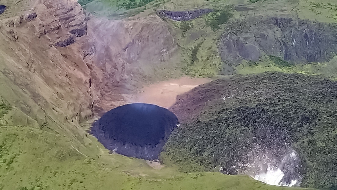 En alerta naranja ante "un posible desastre": San Vicente y las Granadinas inicia evacuación de residentes ante alta actividad del volcán La Soufrière