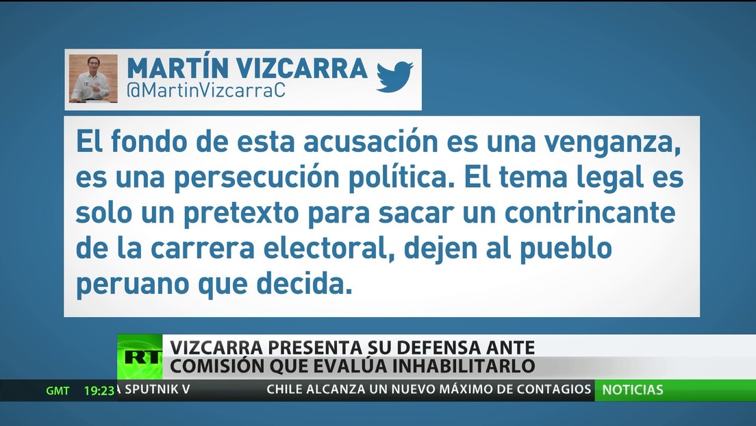 El expresidente de Perú, Martín Vizcarra, presenta su defensa ante la Comisión que evalúa su inhabilitación