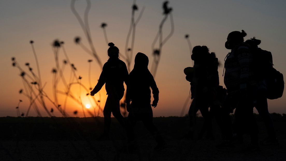 Rancheros de Texas llevan años encontrando cadáveres de inmigrantes en sus propiedades