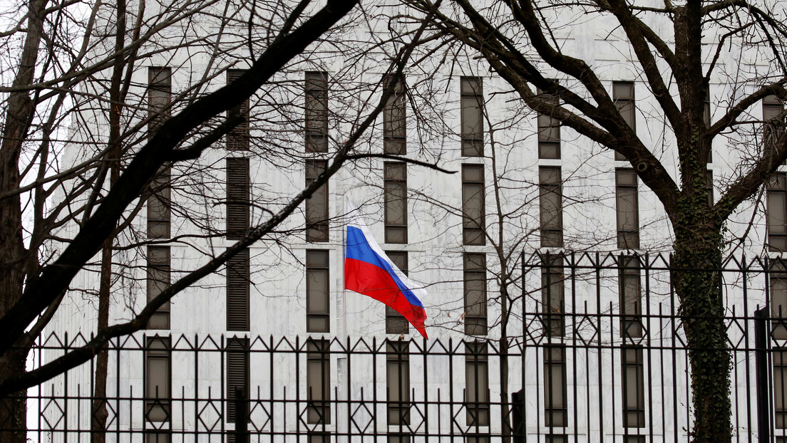 Avisan al embajador de EE.UU. en Moscú sobre la inevitabilidad de medidas recíprocas en respuesta a sanciones estadounidenses