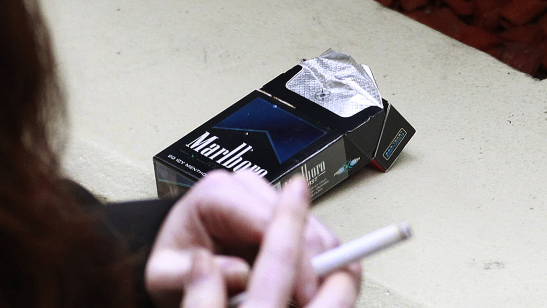 Este país estudia prohibir la venta de cigarrillos a las personas nacidas después de 2004 para crear una nación "libre de humo"