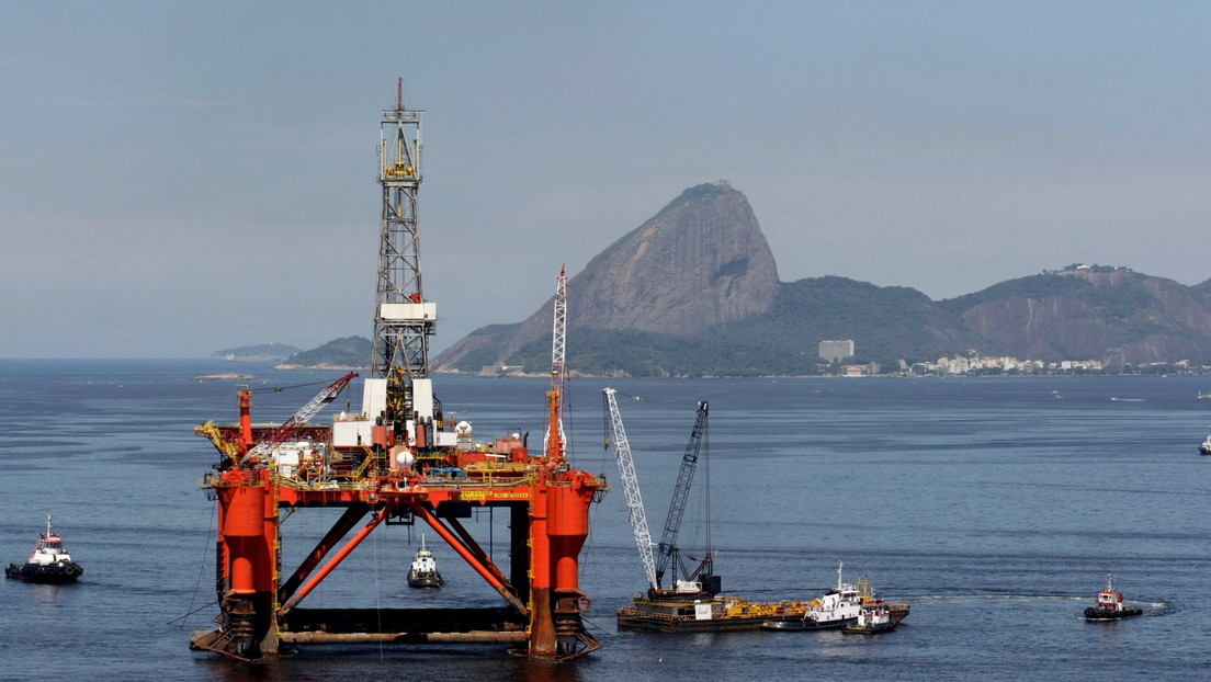 Un consorcio liderado por la brasileña Petrobras devuelve parte de un yacimiento por ser "de bajo potencial"