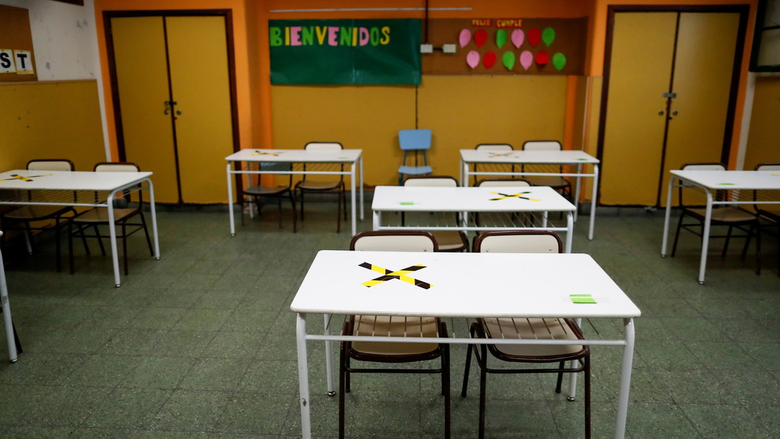 Buenos Aires se niega a cancelar las clases presenciales en las escuelas pese al fallo judicial que obliga a ello