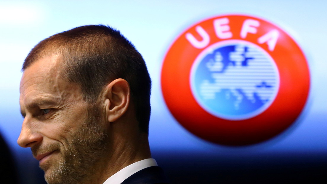 Los clubes que aún se aferran a la Superliga deberán rechazarla o no jugar la Liga de Campeones, advierte el presidente de la UEFA
