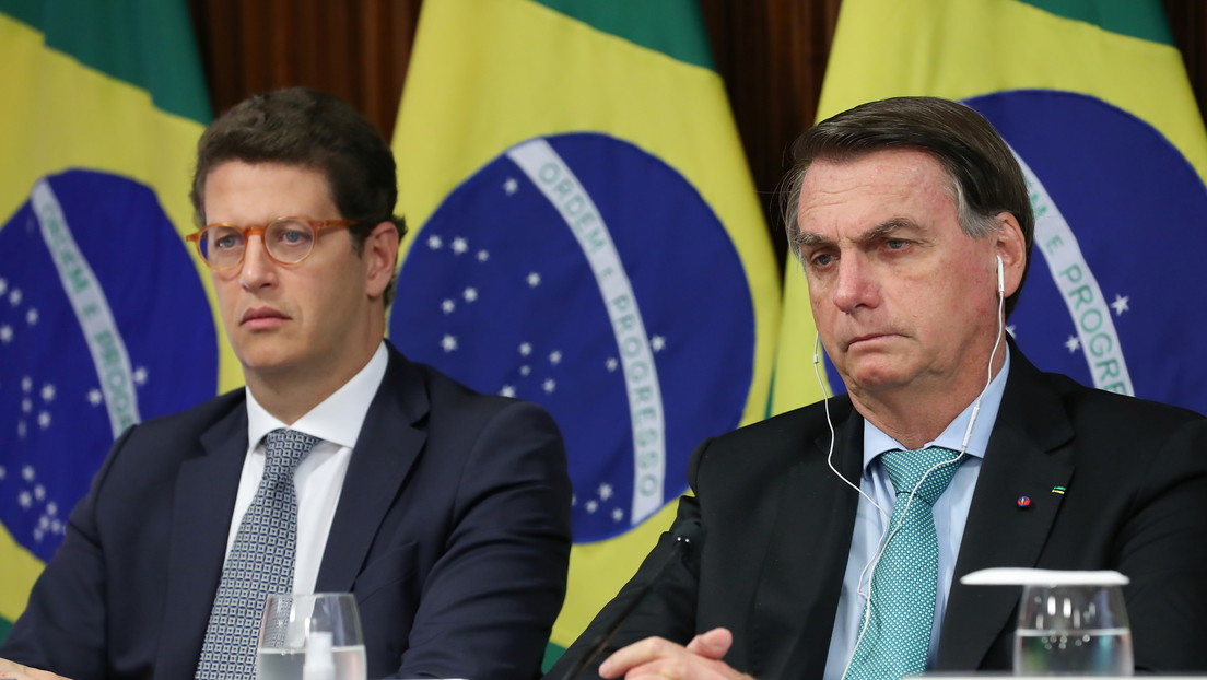 Bolsonaro promete luchar en la Cumbre del Clima, pero al día siguiente recorta más de 43 millones de dólares del presupuesto de Medioambiente