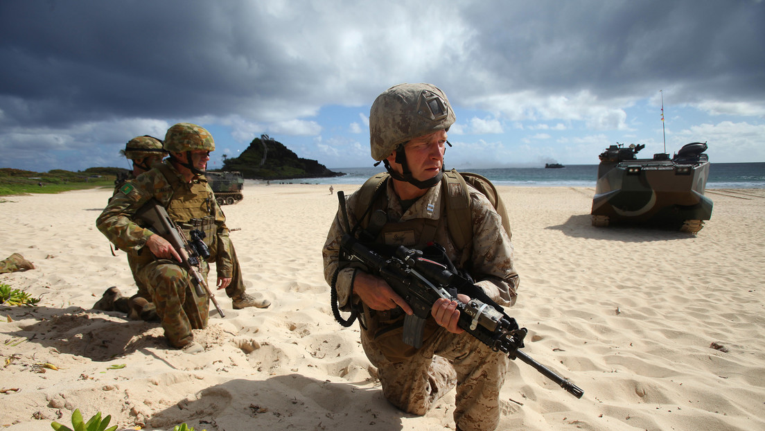 Marines de EE.UU. se preparan para las guerras del futuro cambiando sus armas y tácticas