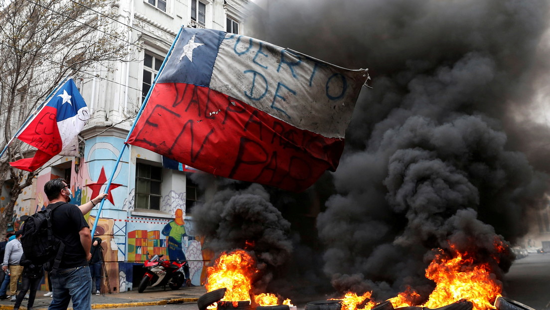"¡Renuncia, Piñera!": el grito que recorre Chile en una jornada de huelga general en medio de la pandemia