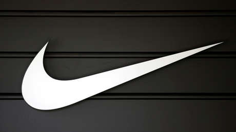El fabricante de las 'zapatillas de Satán' responde a la demanda de Nike y califica su producción como arte