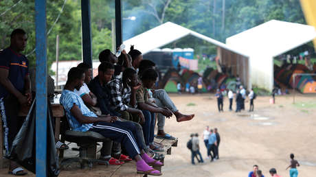 Panamá pide a Colombia una reunión para atender el aumento del flujo migratorio en la frontera común