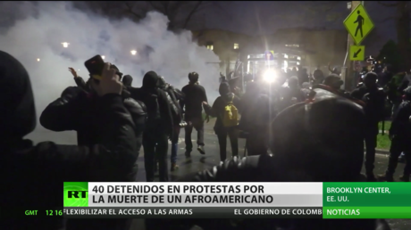 Decenas de detenidos en EE.UU. tras protestas por la muerte de un afroamericano baleado por una policía