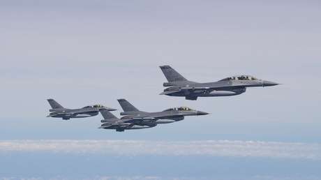 F-16