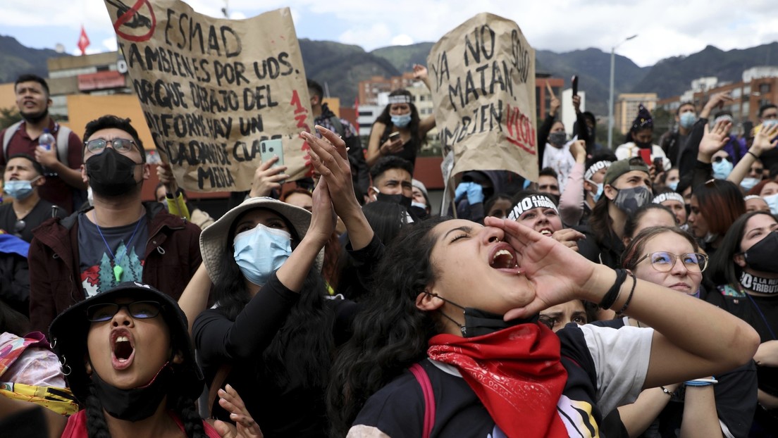 Iván Duque solicita al Congreso retirar el proyecto de reforma tributaria tras días de protestas