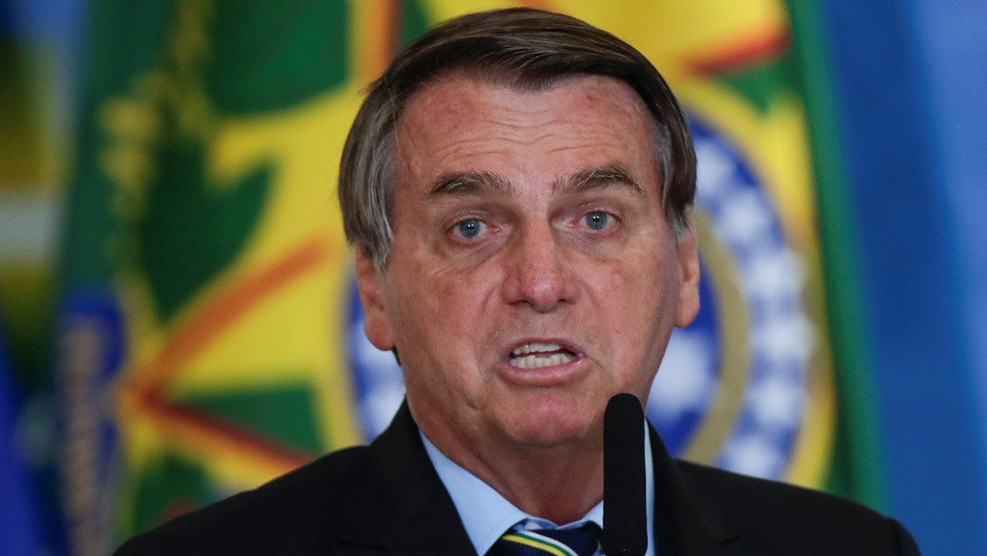 "Siempre hay algún vagabundo que intenta interponerse en el camino": Bolsonaro carga contra el relator de la comisión que investiga su gestión