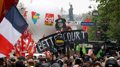 VIDEOS: Choques entre la Policía y la multitud durante manifestaciones del Primero de Mayo en Francia, Italia y Turquía