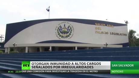 Parlamento de El Salvador otorga inmunidad a altos cargos señalados por irregularidades en el manejo de los fondos destinados a combatir la pandemia