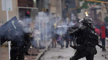 Confirman la muerte del joven Elvis Vivas, que habría sido agredido por policías durante las protestas en Colombia