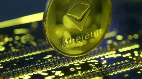La criptomoneda Ethereum supera los 4.380 dólares y alcanza su máximo histórico