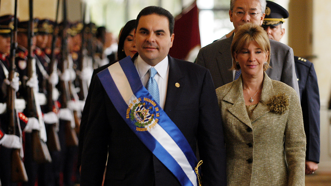 La Justicia de El Salvador condena a la exprimera dama Ana Ligia de Saca a 10 años de prisión, por lavado de dinero