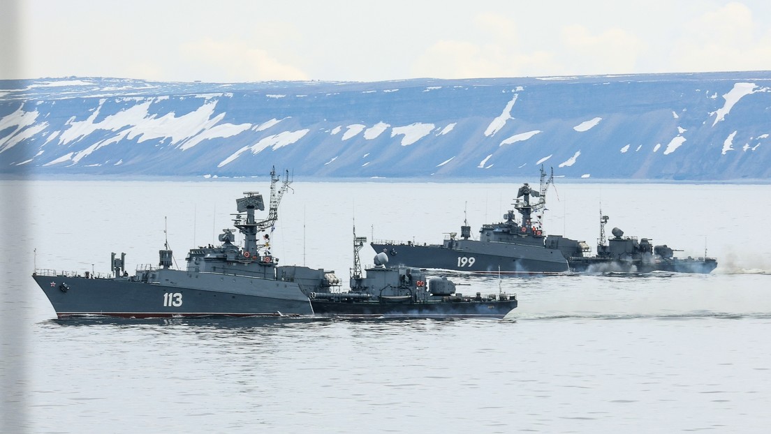 La Flota del Norte rusa zarpa al mar de Barents en medio de los ejercicios del Arctic Challenge en el que participan países de la OTAN