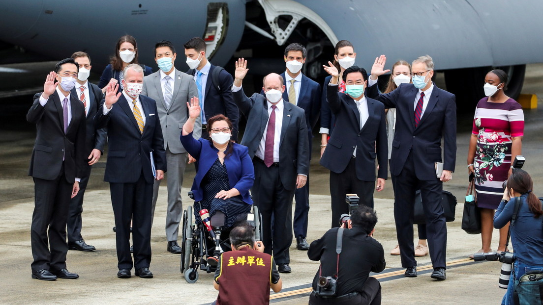 China tacha de "provocación política muy viciosa" la visita de senadores de EE.UU. a Taiwán