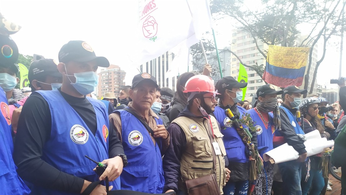 Denuncian agresiones de la policía colombiana contra manifestantes reunidos cerca del hotel donde la CIDH realiza una audiencia