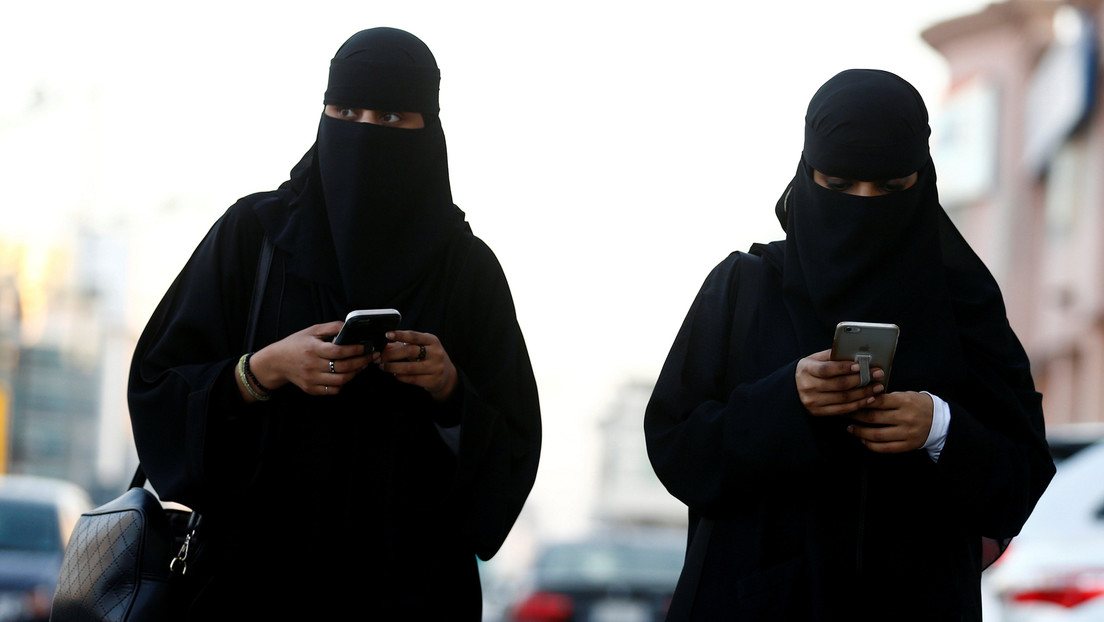 Arabia Saudita permite a las mujeres vivir independientemente sin obtener el permiso de un guardián masculino