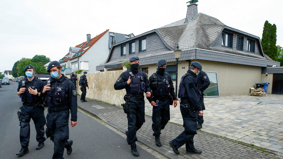 Disuelven en Alemania una unidad policial de élite tras descubrirse que algunos integrantes intercambiaban mensajes racistas y de extrema derecha