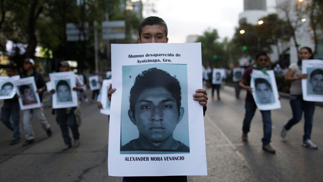 Rights org. Пропажа студентов в Мексике. Desaparecido.