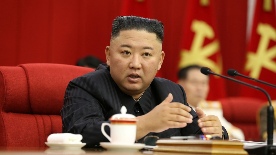 Kim Jong-un afirma que Corea del Norte debería estar preparada "tanto para el diálogo como para la confrontación" con EE.UU.