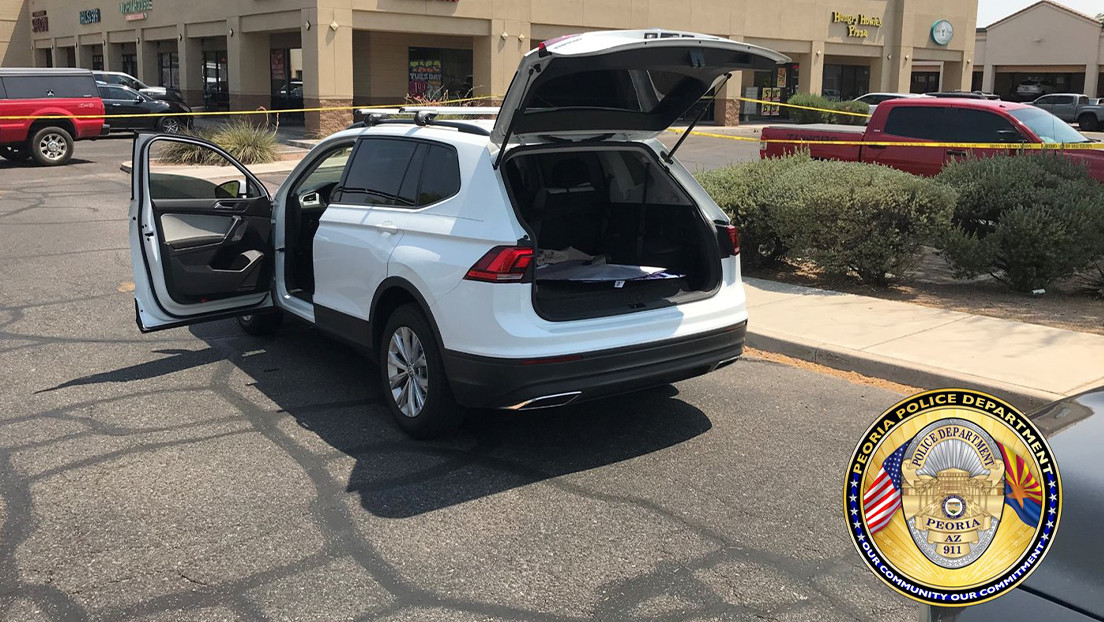 Un muerto y 12 heridos luego de que un hombre abriera fuego desde su automóvil en Arizona