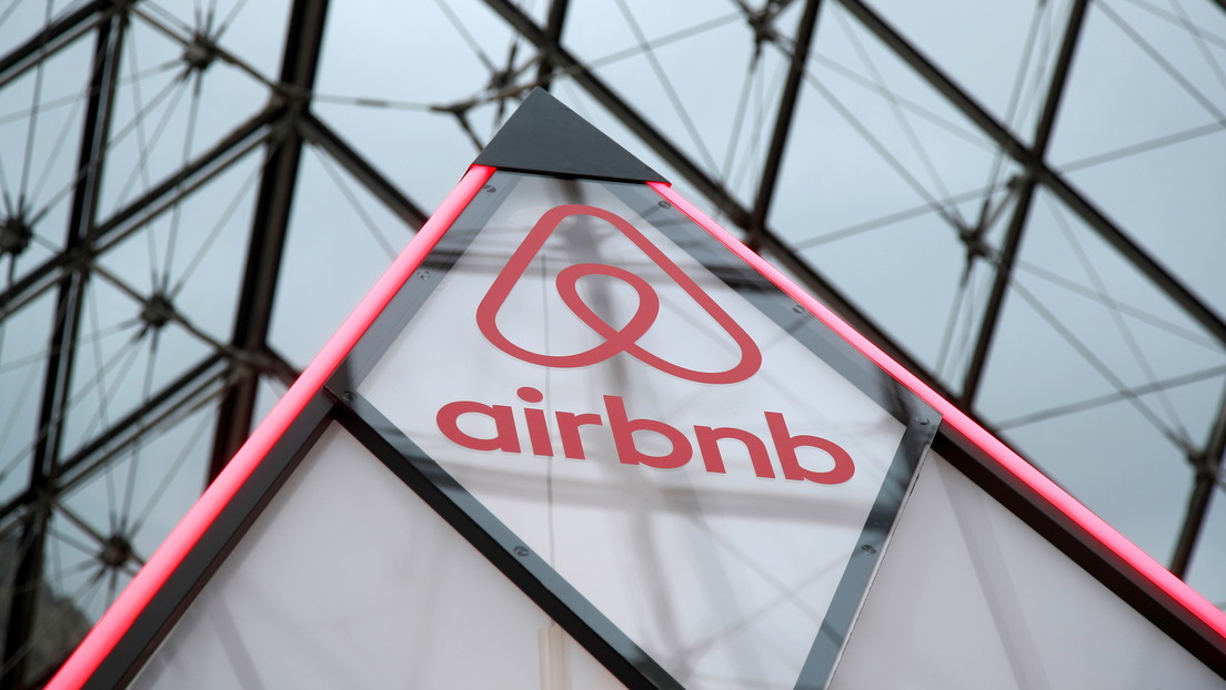 Robos, violaciones y restos desmembrados: ¿qué delitos tapa el 'servicio secreto' de Airbnb cuando ocurren en apartamentos de la plataforma?