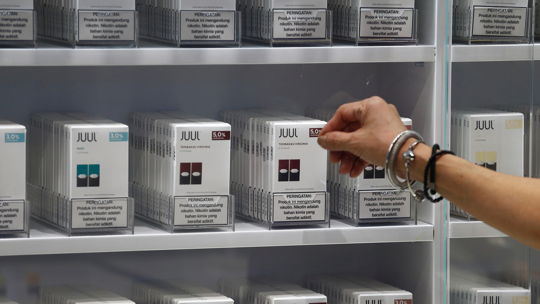 La compañía de cigarrillos electrónicos Juul pagará 40 millones de dólares como compensación por comercializar sus productos entre menores en EE.UU.