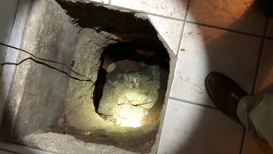 FOTO: Un mexicano es sentenciado en EE.UU. por cavar en su casa un túnel para recibir drogas desde el otro lado de la frontera