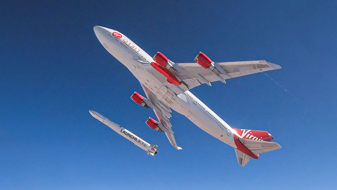 Virgin Orbit de Richard Branson lanza el primer cohete con satélites comerciales directamente desde un Boeing 747 (VIDEO)
