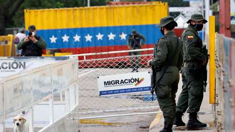 Colombia da marcha atrás y decide mantener cerrada la frontera con Venezuela hasta el 1 de septiembre