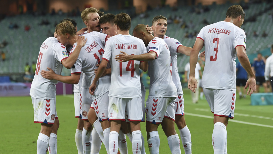 Dinamarca vence a República Checa y llega a semifinales de la Eurocopa