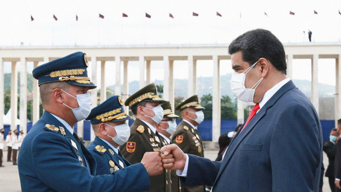 Maduro ratifica a Padrino López como ministro de Defensa y hace cambios en la cúpula militar