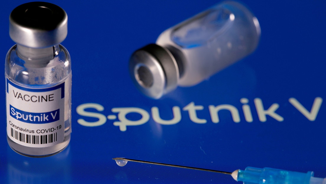 La Sputnik V mantiene su alta eficacia ante las nuevas variantes del coronavirus, publica la revista científica Vaccines