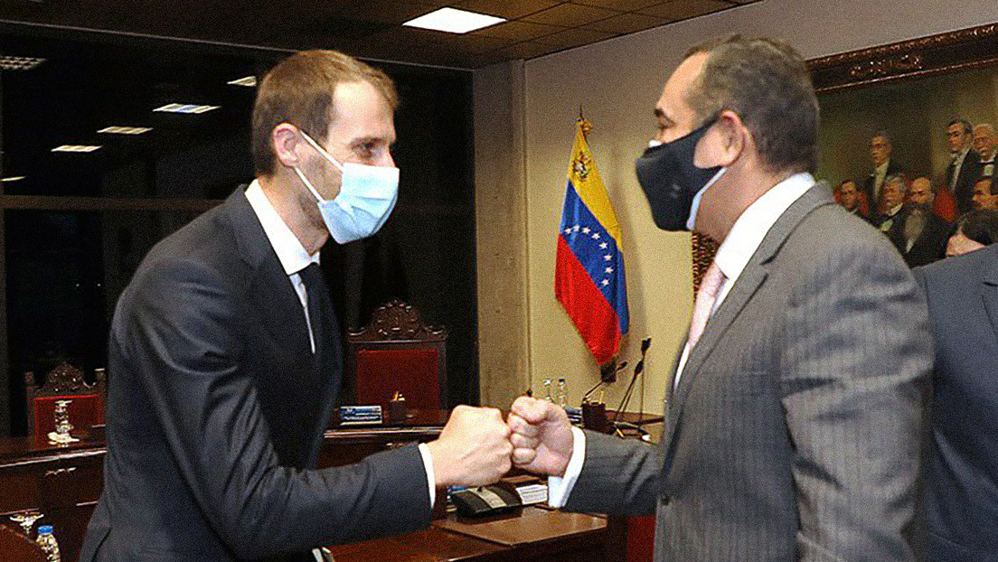 Supremo de Venezuela se reúne con la comisión de la UE en Caracas para ratificar su rol garantista del orden constitucional