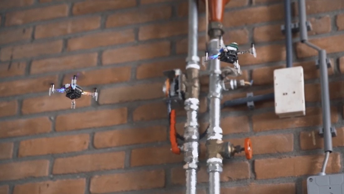 VIDEO: Futuristas imágenes de un enjambre de microdrones autónomos que detectan fugas de gas