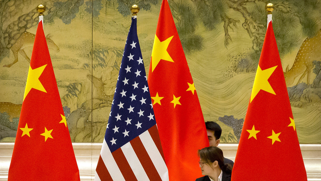 China impone sanciones a siete estadounidenses y a varias entidades del Gobierno de EE.UU.
