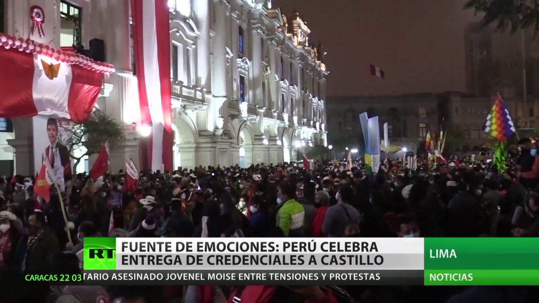 Fuente de emociones: Perú celebra entrega de credenciales a Pedro Castillo