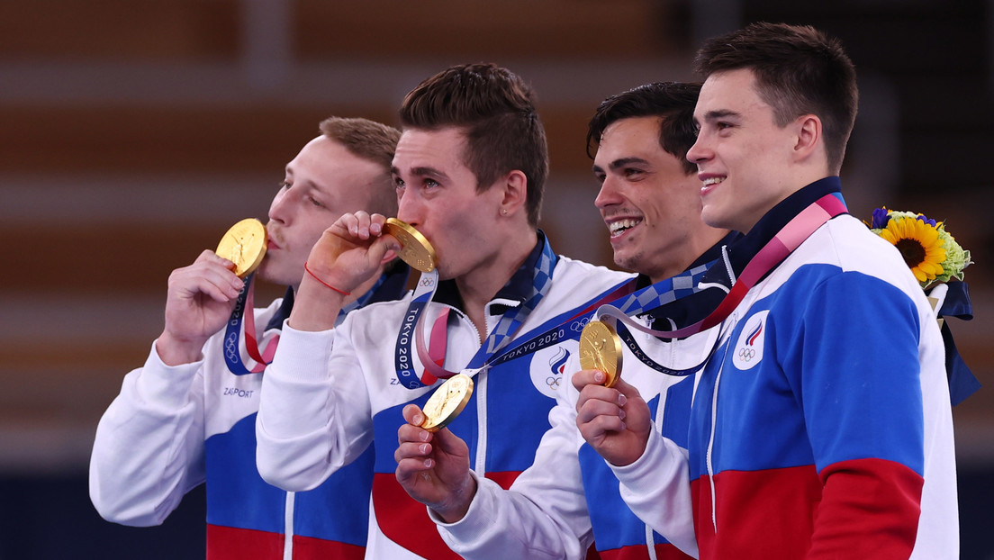 Los gimnastas rusos ganan el oro en la competencia por equipos en los Juegos Olímpicos de Tokio 2020